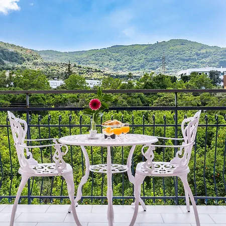 Couette-café L'incanto Di Cioffi